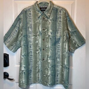 Murano Men’s Size M 100% Silk Green Hawaiian Bamboo Print Short Sleeve Button Up